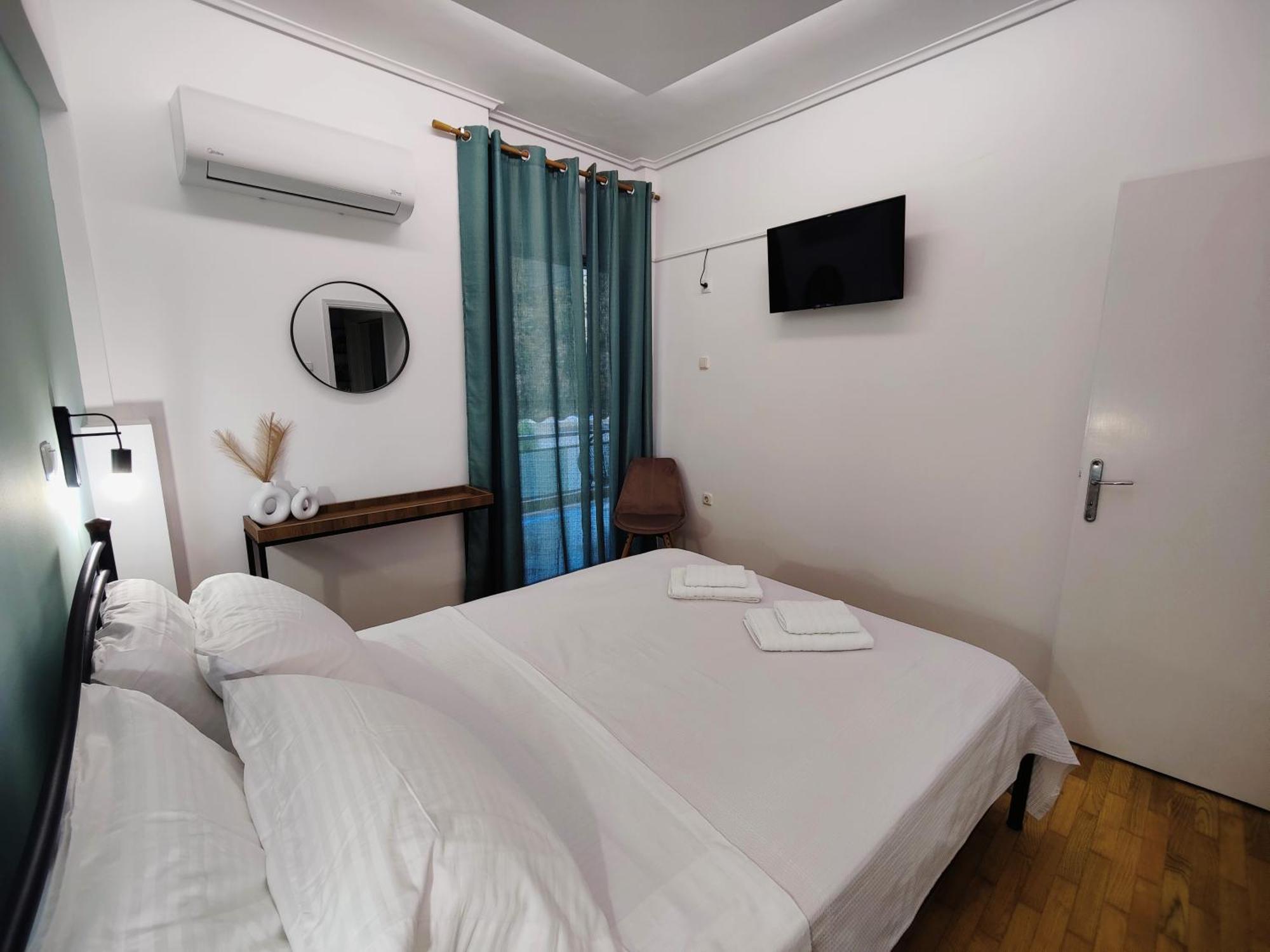 Adagio Apartment Каламата Екстериор снимка