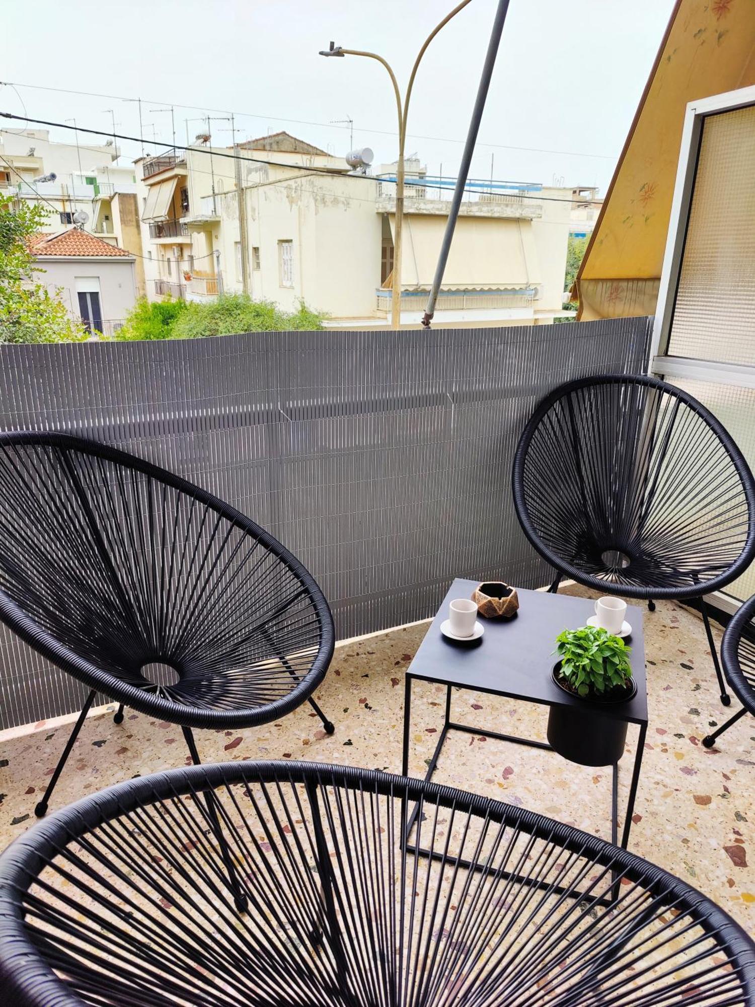 Adagio Apartment Каламата Екстериор снимка