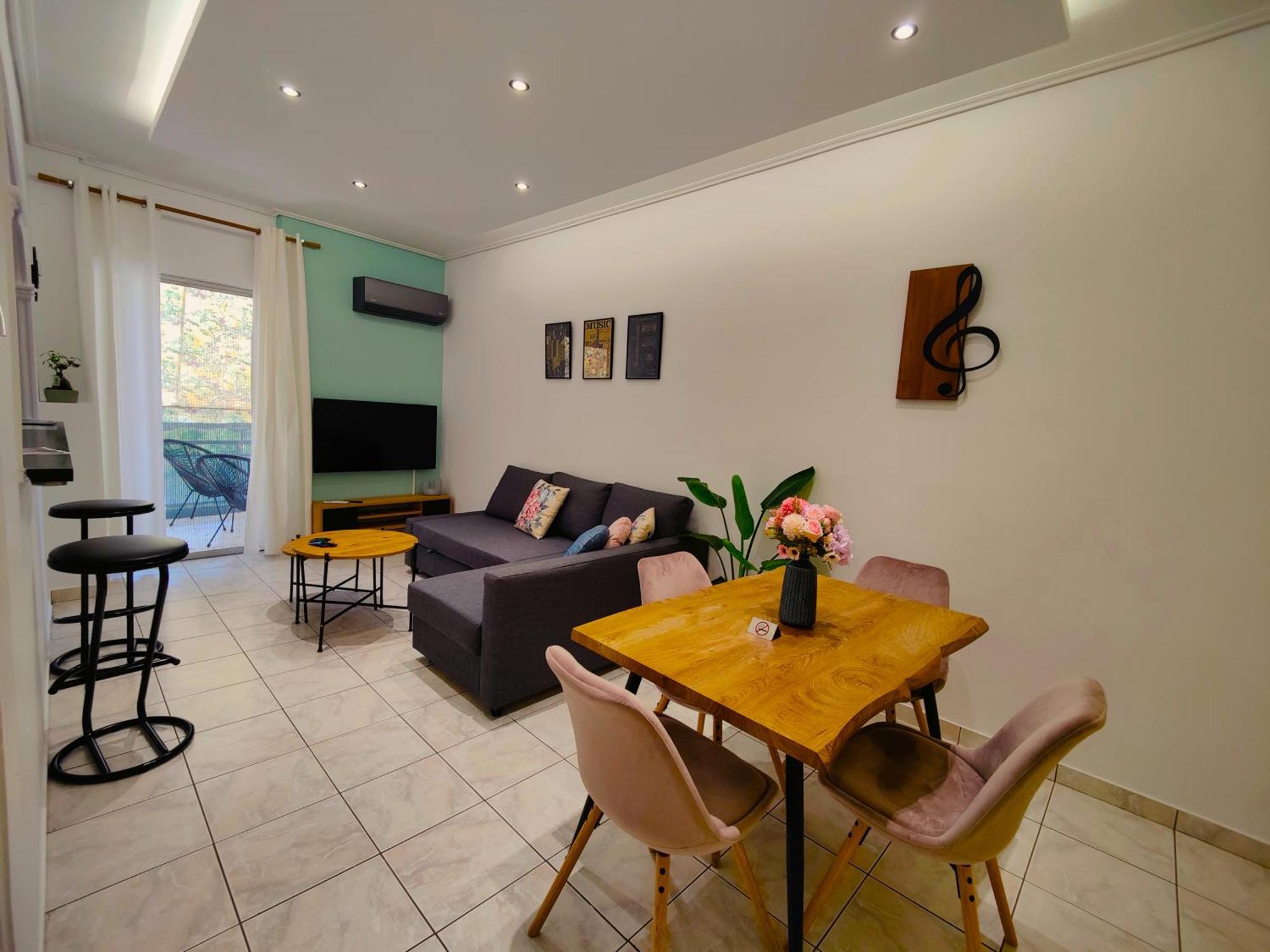 Adagio Apartment Каламата Екстериор снимка
