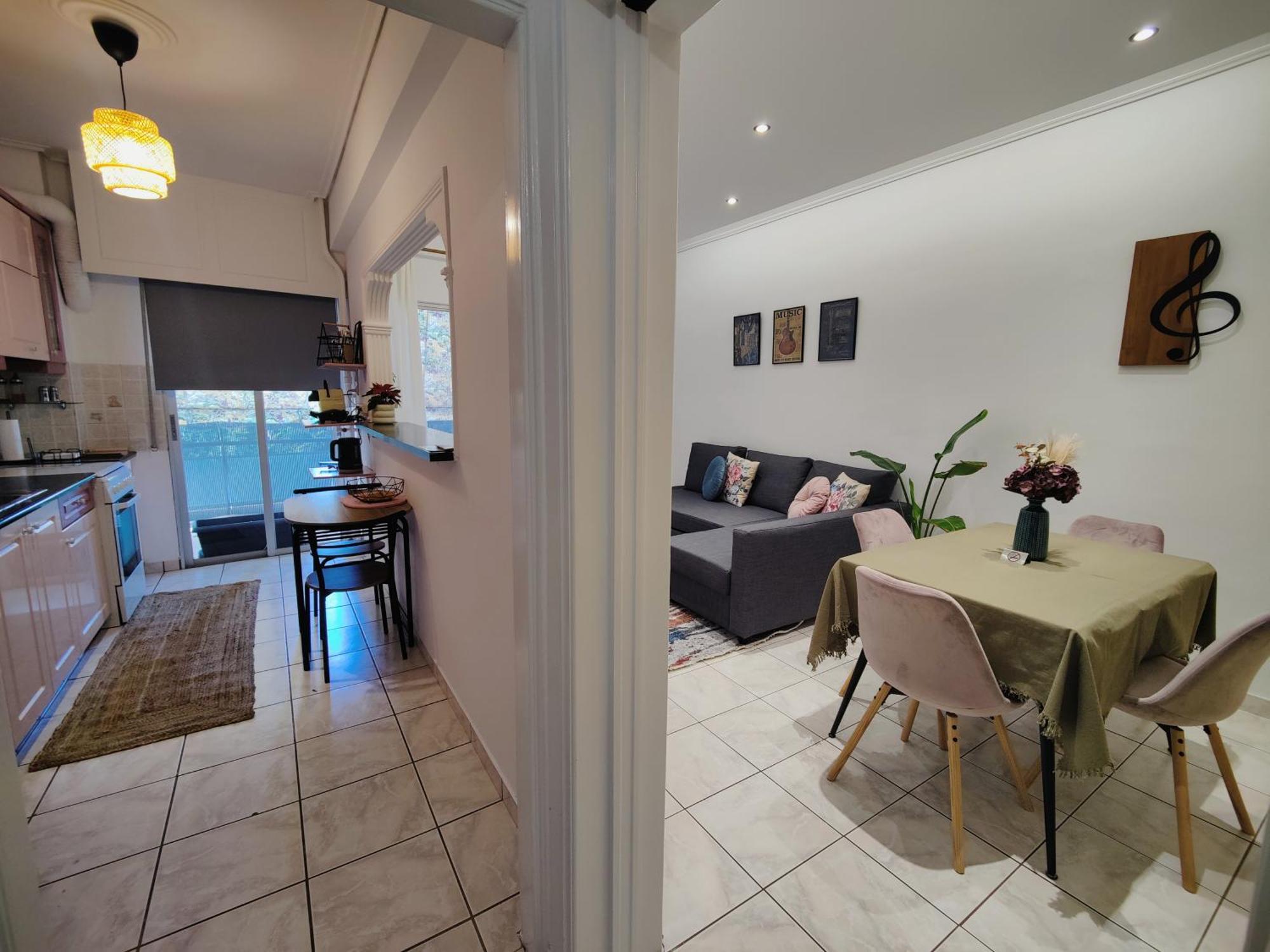 Adagio Apartment Каламата Екстериор снимка